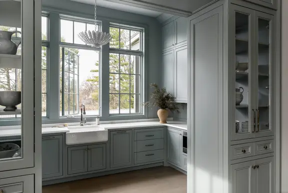 /webp/06/built-ins-custom-cabinetry-7efa51-576.webp